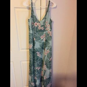 ♡ Show Me Your Mumu maxi dress size M